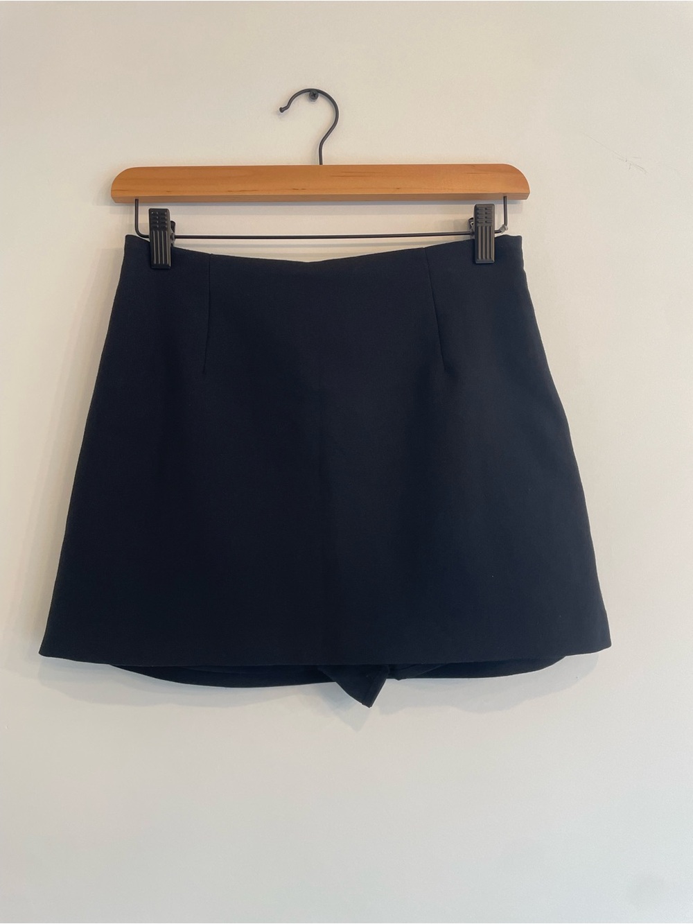 Black High-Waisted Mini Skort